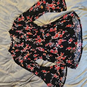 COCOMO women's size small blouse bell sleeve babydoll